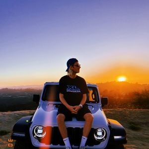 Un voyage inoubliable pour le duo

Paul Mirabel a partagé des photos de ses vacances en Californie avec Laury Thilleman sur Instagram, le 17 août 2026.