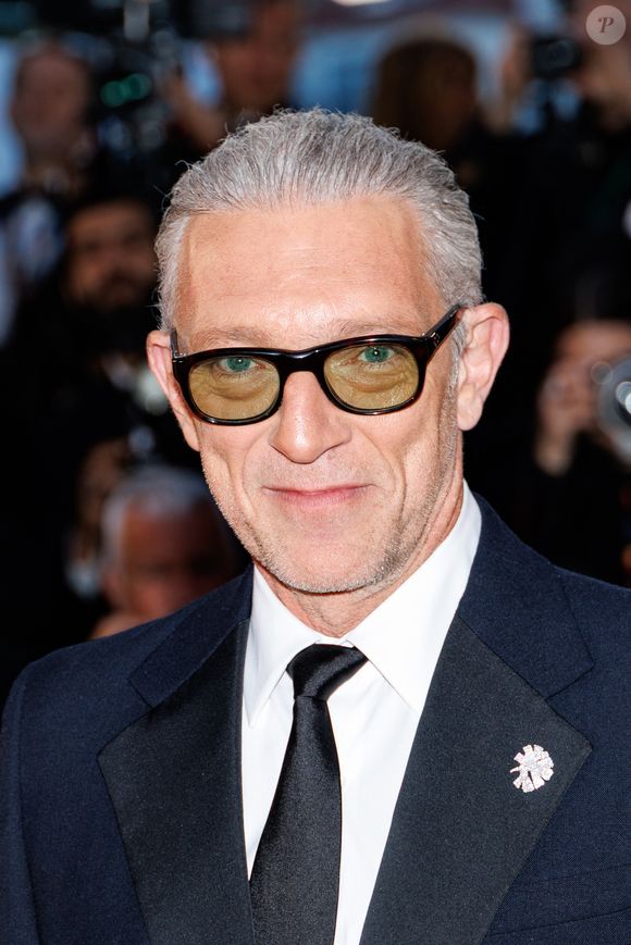 Vincent Cassel - Montée des marches du film " Histoires parallèles " lors du 79ème Festival International du Film de Cannes, le 14 mai 2026. © Jacovides-Moreau / Bestimage