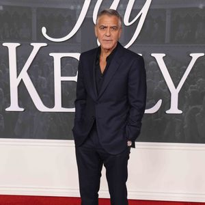 George Clooney. La première à Los Angeles du film "Jay Kelly" de Netflix s'est tenue à l'Egyptian Theatre. Photo par Photo Press Service / BESTIMAGE