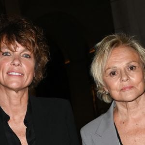 Exclusif - Anne Le Nen et et sa femme Muriel Robin (Grand prix du centième anniversaire de la naissance de Raymond Devos) le 20 mars 2023.  © Coadic Guirec - Cyril Bruneau / Bestimage