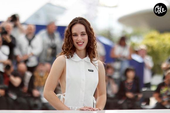 Tess Barthélémy, la fille de J.Godrèche, au photocall du film "Mémoire de Fille" (Un Certain Regard) lors du 79ème Festival International du Film de Cannes. © Jacovides / Moreau / Bestimage