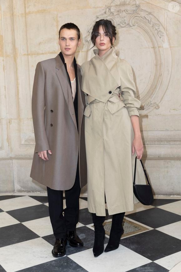 Elle explique que leur relation n’a pas été un coup de foudre immédiat.

Saul Nanni, Deva Cassel au photocall du défilé Dior Haute Couture Printemps/Été 2024 dans le cadre de la Fashion Week de Paris (PFW), au musée Rodin à Paris, France, le 22 janvier 2024. © Olivier Borde/Bestimage