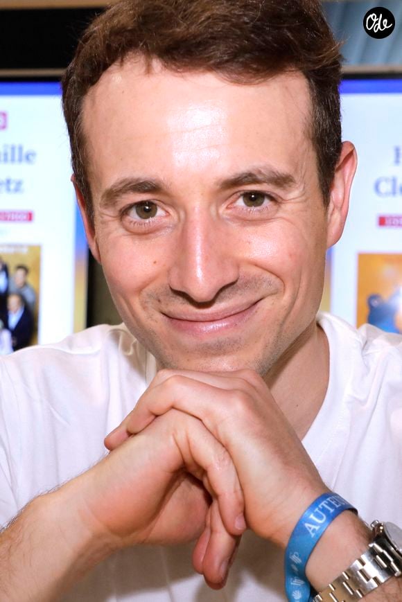 Hugo Clement - Festival du livre de Paris 2024 le 12 avril 2024.
© Cedric Perrin / Bestimage