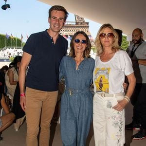Jean-Baptiste Marteau, Alexia Laroche-Joubert et Virginie Coupérie-Eiffel dans l'Espace VIP lors de la 9ème édition du "Longines Paris Eiffel Jumping" au Champ de Mars à Paris, France, le 24 juin 2024. © Perusseau-Veeren/Bestimage