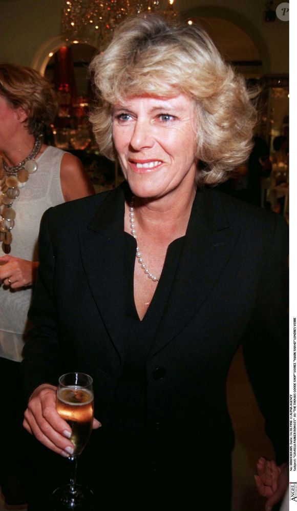 Camilla Parker Bowles au "The Thomas Goode Shop", à Londres, lors de la soirée en hommage à Mark Shand, le 14 octobre 1998. © Alpha Agency / Bestimage