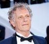 "À chaque fois, évidemment, c'était un grand bonheur. C'est merveilleux de pouvoir faire ça avec les gens qu'on aime", a déclaré Charles Berling.

Charles Berling - Montée des marches du film « La vie d’une femme » lors du 79ème Festival International du Film de Cannes, le 13 mai 2026. © Jacovides-Moreau / Bestimage