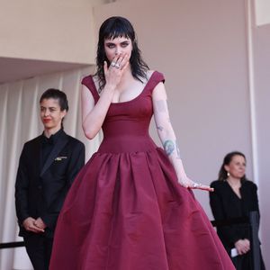 Cara Delevingne - Montée des marches du film "The history of sound" lors du 78ème Festival International du Film de Cannes, au Palais des Festivals à Cannes. Le 21 mai 2025. © Jacovides-Moreau / Bestimage