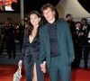 Cédric Jimenez est en couple avec la créatrice de mode Capucine Martin depuis 2022.

Cédric Jimenez et sa compagne Capucine Martin - Montée des marches du film « Omar la fraise (The King of Algiers) » lors du 76ème Festival International du Film de Cannes, au Palais des Festivals à Cannes. Le 19 mai 2023
© Jacovides-Moreau / Bestimage