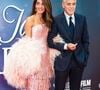 "Alors que nous évacuons Brignoles, nous tenons à souligner deux choses : premièrement, nous espérons que vous et les habitants de notre ville êtes en sécurité"

George Clooney et Amal Clooney à la première du film "Jay Kelly" à Londres, le 10 octobre 2025. © PsnewZ / Bestimage