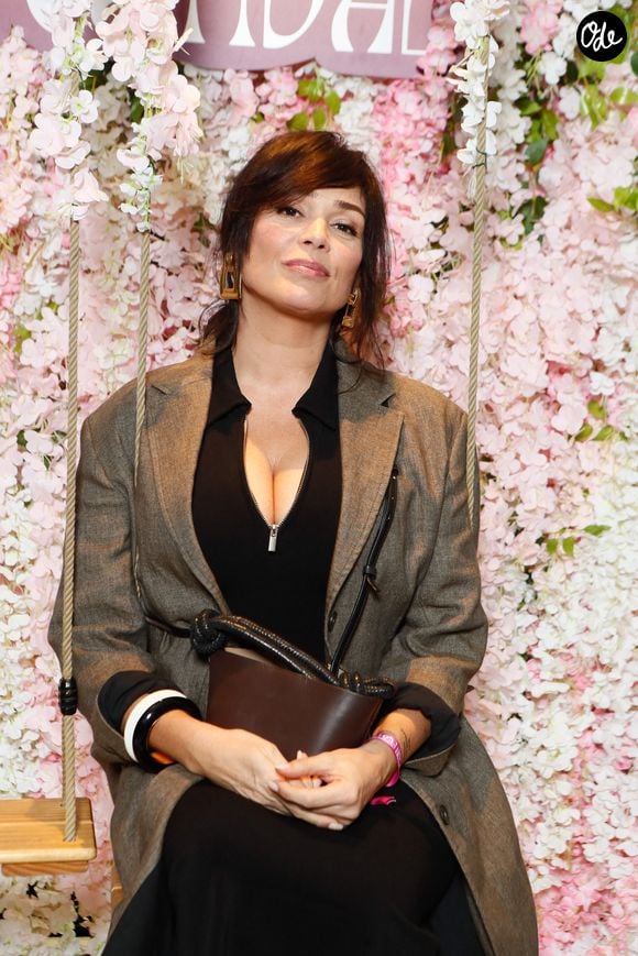 Lola Dewaere - Photocall du "Kimpton Festival 2024" à l'hôtel Kimpton St Honoré à Paris, France, le 30 mai 2024. © Christophe Clovis/Bestimage