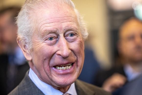 Leurs Majestés, le roi Charles III d'Angleterre et Camilla Parker Bowles, reine consort d'Angleterre, en visite à Middlesbrough, Royaume Uni, le 13 février 2025. © Andy Commins/MirrorPix/Bestimage
