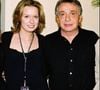 Les relations entre Michel Sardou et ses enfants n'ont pas toujours été simples...

Michel Sardou avec sa fille Cynthia