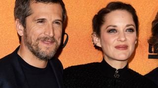Marion Cotillard : quelques jours après son passage remarqué à Venise, l’actrice retrouve son ex Guillaume Canet à Marseille pour défendre leur nouveau projet