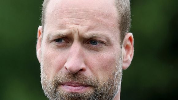 Le prince William s'épanche sur son frère Harry et évoque "certaines pratiques du passé"