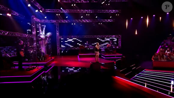 Yana De Saedeleer, ancienne candidate de The Voice van Vlaanderen en 2016, est décédée subitement à l’âge de 29 ans. 

Yana De Saedeleer lors de sa prestation dans The Voice van Vlaanderen, diffusée sur VTM