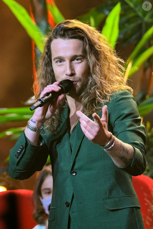 Exclusif - Julien Doré (nommé pour le meilleur Album pour Aimé) lors de la 36ème édition des Victoires de la Musique à la Seine Musicale à Boulogne-Billancourt, France, le 11 février 2021. © Coadic Guirec/Bestimage
