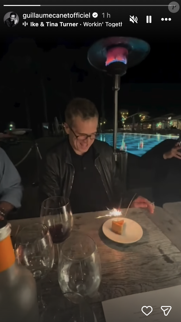 Le point d'orgue ? Un dîner en terrasse pour souffler ses 53 bougies dans une ambiance décontractée.