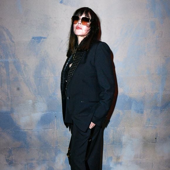 Isabelle Adjani - Front Row du défilé Lanvin Collection Femme Prêt-à-porter Printemps/Eté 2023 lors de la Fashion Week de Paris (PFW), France, le 3 octobre 2022. © Veeren-Clovis/Bestimage