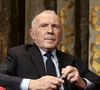 Le groupe français de luxe Kering a vendu une participation majoritaire dans un immeuble historique de la via Monte Napoleone à Milan au groupe qatari Al Mirqab Group pour plus d’un milliard d’euros, selon l’AFP. 

François Pinault lors de la conférence de presse "Un musée pour la Bourse de Commerce" à l'Hôtel de Ville de Paris. © Stephane Lemouton/Bestimage