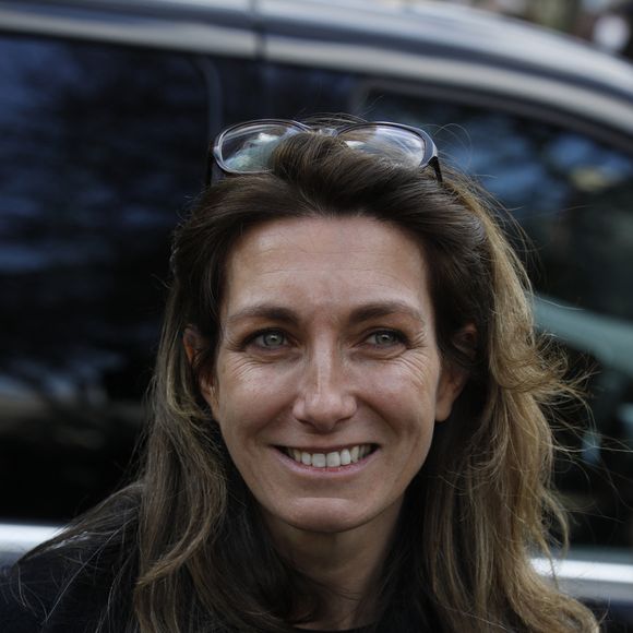 Anne-Claire Coudray- Sorties des obsèques de Jean-Pierre Pernaut en la Basilique Sainte-Clotilde à Paris, France, le 9 mars 2022. © Denis Guignebourg/BestImage