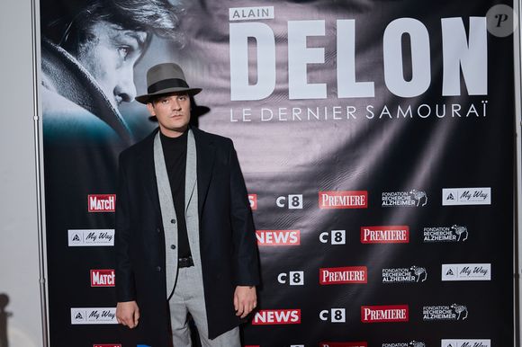 Exclusif - Alain-Fabien Delon au photocall de la soirée Ciné-concert symphonique "Alain Delon, le dernier Samouraï" au Palais des congrès à Paris le 8 novembre 2024 le jour de son anniversaire.

© Jacovides / Moreau / Bestimage