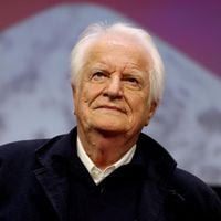 André Dussollier immobilisé pendant quatre mois : l’acteur évoque son état et apporte des précisions à ce sujet