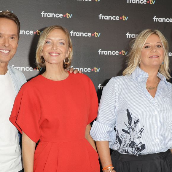 Damien Thévenot, Maya Lauqué, Flavie Flament et Julien Arnaud au photocall de la conférence de presse de rentrée de France Télévisions à Paris, France, le 4 septembre 2024. © Coadic Guirec/Bestimage