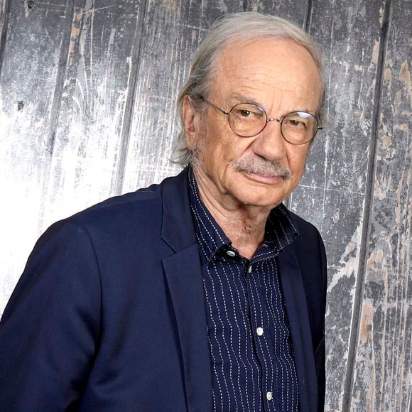 Portrait de Patrick Chesnais lors de l'enregistrement de l'émission "Chez Jordan de Luxe" diffusée sur C8 le 11 septembre 2024. © Cédric Perrin / Bestimage