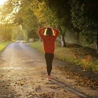 Voici combien de temps il faudrait marcher chaque jour pour rester en forme