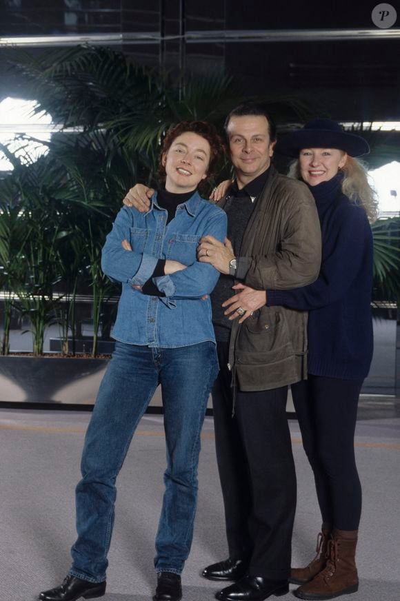 En France, à Paris, rendez-vous avec Roland GIRAUD entouré de sa femme Maaïke Jansen et sa fille Géraldine. Le 29 janvier 1997
© Bruno Schneider via Bestimage