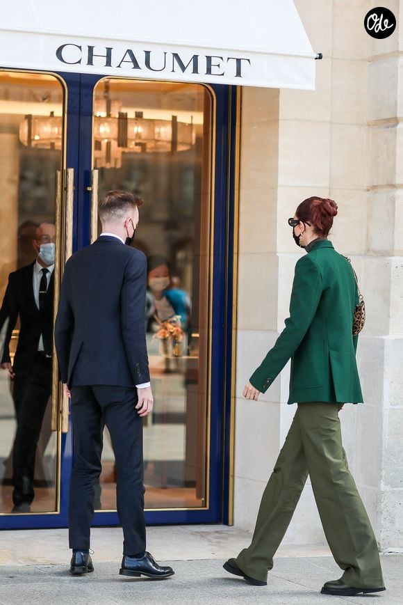 Gigi Hadid se rend à la bijouterie Chaumet sur la place Vendôme lors la Fashion Week printemps/été 2022 de Paris, France, le 28 septembre 2021.
© Tiziano Da Silva - Pierre Perusseau / Bestimage