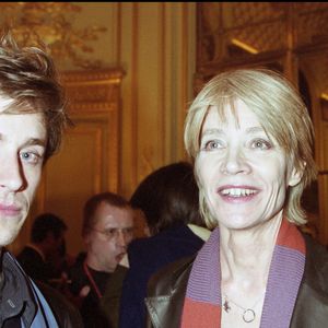 Archives - Thomas Dutronc et Françoise Hardy au concert d'Henri Salvador à L'Olympia en 2001. 

© Bestimage