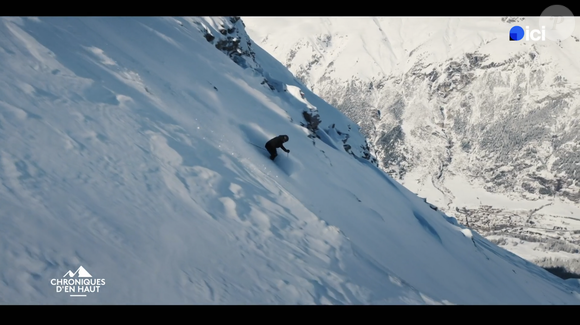 Amoureux des hauts sommets, il aime la neige et le ski.

Laurent Gerra présente ses coins préférés de Savoie dans l'émission Chroniques d'en haut de France TV le 12 novembre 2025. Capture d'écran/France TV