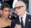 Le couple a illuminé le tapis rouge jeudi soir, affichant une complicité évidente et un style impeccable qui a captivé tous les regards.

Narah Baptista et son compagnon Vincent Cassel (Montre Audemars Piguet) - Montée des marches du film " Histoires parallèles " lors du 79ème Festival International du Film de Cannes, le 14 mai 2026. © Olivier Borde / Bestimage