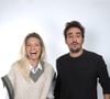 La vidéo débute autour d’un test de grossesse. Fidèle à leur univers décalé, le couple joue avec humour sur la situation. "

Exclusif - Portrait de Kevin Levy et Aurore Delplace à Paris, le 18 décembre 2024.
© Cédric Perrin/Bestimage