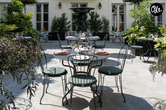 Le restaurant "Le Cadran" rouvre ses portes à l'hôtel Napoléon, à Fontainebleau.