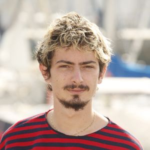Théo Fernandez au photocall lors du Festival de la Fiction de La Rochelle, le 15 septembre 2021.

Photo : Christophe Aubert / Bestimage