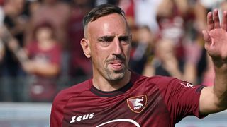 La fierté de Franck Ribéry et sa femme Wahiba : leur fils marche sur ses traces, épaulé et managé par sa sœur