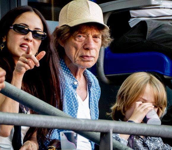 A noter que Mick Jagger l'avait acquis dans les années 80. 

Mick Jagger, Melanie Hamrick et son fils Deveraux, Athlétisme au Stade de France dans le cadre des Jeux olympiques d'été 2024, à Paris, France, 10 août 2024. (Dana Press / Bestimage).