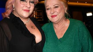 Josiane Balasko a un regret concernant l'éducation de ses enfants Marilou Berry et Rudy