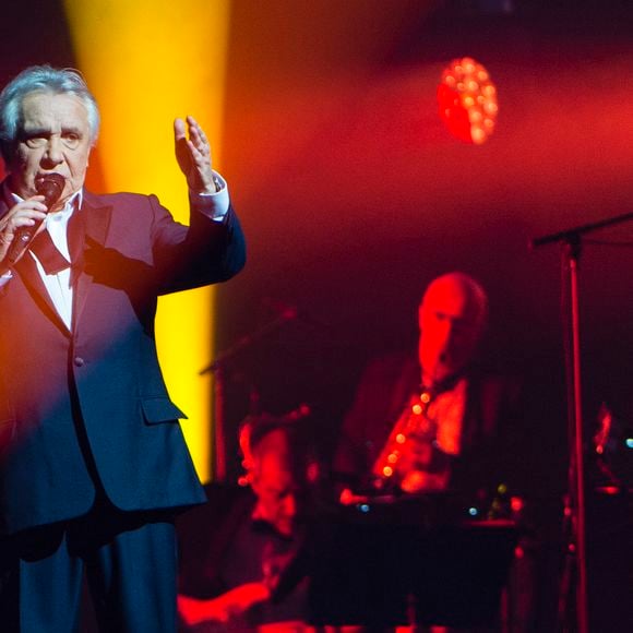 La star de la chanson française a donc tenu sa promesse, en acceptant qu'un tournoi soit créé à la mémoire de son père, et en y participant. 

Exclusif - Michel Sardou - Ultime concert pour la dernière date de son spectacle "La dernière danse" à la Seine Musicale à Boulogne-Billancourt le 12 avril 2018. © Pierre Perusseau/Bestimage
