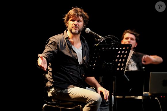 Exclusif - Bertrand Cantat (ex-membre du groupe "Noir Désir" et actuel membre du groupe "Détroit") fait une pause dans sa carrière musicale et se lance dans une tournée de lecture de textes poétiques avec deux musiciens autour de lui. Cenon, le 22 septembre 2016. © Patrick Bernard/ Bestimage