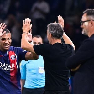 Attitude - Joie de Kylian Mbappe ( 7 - PSG ) - Luis Enrique ( entraineur PSG ) - - Ligue 1 Uber Eats - Match de football du PSG face à Lens (3-1) au Parc des Princes à Paris le 26 août 2023.
© Federico Pestellini / Panoramic / Bestimage