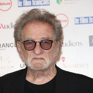 Eddy Mitchell (Trophée d'honneur Accuracy) - 31ème cérémonie des Trophées du film français à l'hôtel Intercontinental à Paris le 6 février 2024. Ces Trophées récompensent notamment les champions du box-office et des audiences, ainsi que l'exploitant de l'année, trois duos producteur-réalisateur en cinéma et audiovisuel, le film documentaire et la personnalité de l'année, désignée par les lecteurs. © Coadic Guirec/Bestimage
