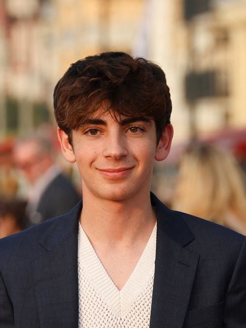 Oscar et Léon très émus à l’occasion d’un événement spécial : Les fils de Patrick Bruel font front commun dans la tourmente