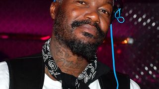 Rencontre avec Djibril Cissé : après avoir brillé sur les terrains de foot, il s’épanouit comme DJ : "À l’OM, j’avais même une boîte de nuit"