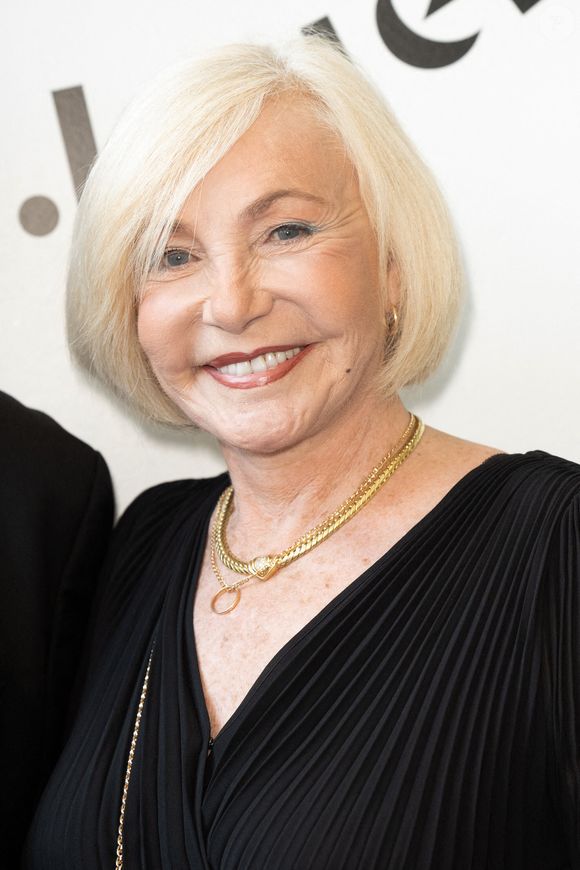Cette visite marque la fin d'une quête longue de plusieurs années entreprise par la star pour réentrer dans la maison. 

Michele Torr assiste à la cérémonie d'ouverture du 15ème Festival du Film Francophone d'Angoulême, le 23 août 2022 à Angoulême, France. 
Photo by David Niviere/ABACAPRESS.COM