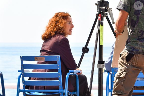 Où elle est dédiée à des projets qui n'ont rien à voir avec son métier de comédienne.

Isabel Otero et Hubert Roulleau sur le tournage de la série "Crimes parfaits" (France 3) sur la promenade des Anglais et sur la plage Beau Rivage à Nice, sous la direction d'Emmanuel Rigaut. Le 23 juin 2020.

© Lionel Urman / Bestimage