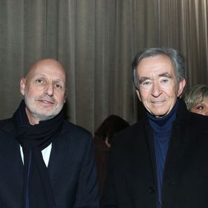 Stéphane Bianchi (Directeur Général Adjoint de LVMH) et Bernard Arnault au Front Row du défilé Dior "Collection Homme Prêt-à-Porter Automne/Hiver 2026-2027" lors de la Fashion Week de Paris (PFW) au musée Rodin, à Paris, France, le 21 janvier 2026. © Bertrand Rindoff/Bestimage