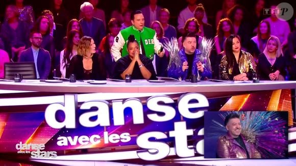 Toujours avide de créativité, il a également déjà confié l'élaboration de sa garde-robe aux étudiants de l'école de mode ESMOD.

Chris Marques assume ses vestes toujours plus originales sur le plateau de "Danse avec les stars".